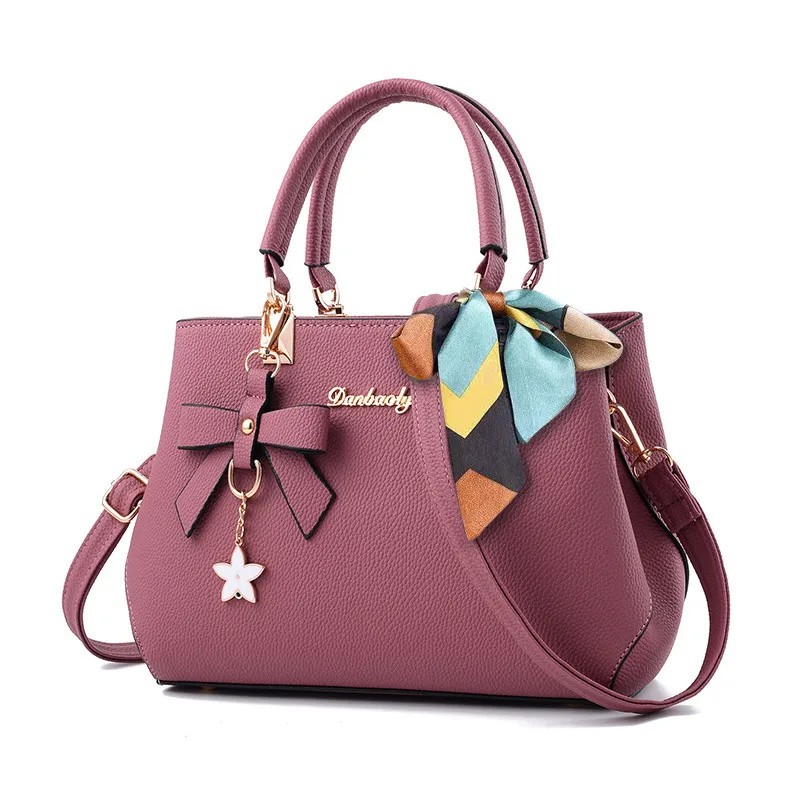 Sac a main et son porte monnaie