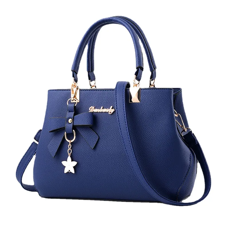 Sac a main et son porte monnaie